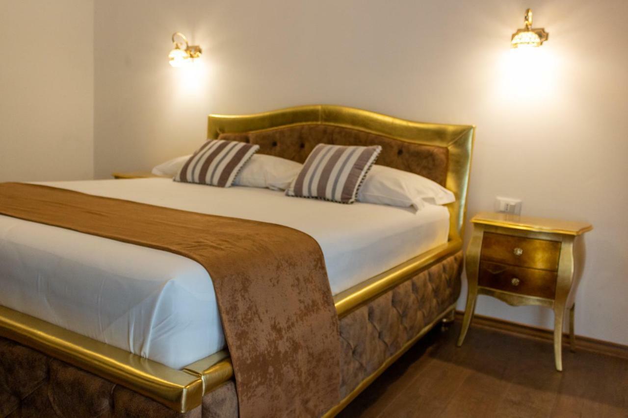 Brilliant Suite Trieste Esterno foto